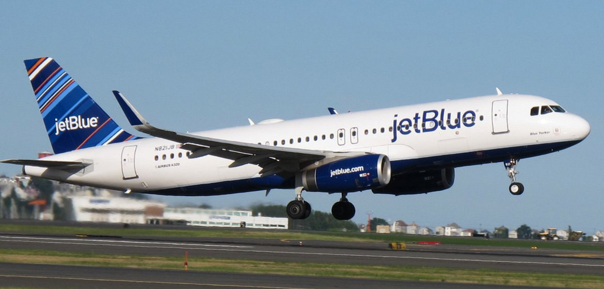 JetBlue Airways: Flight Guide, Booking & Passenger Information